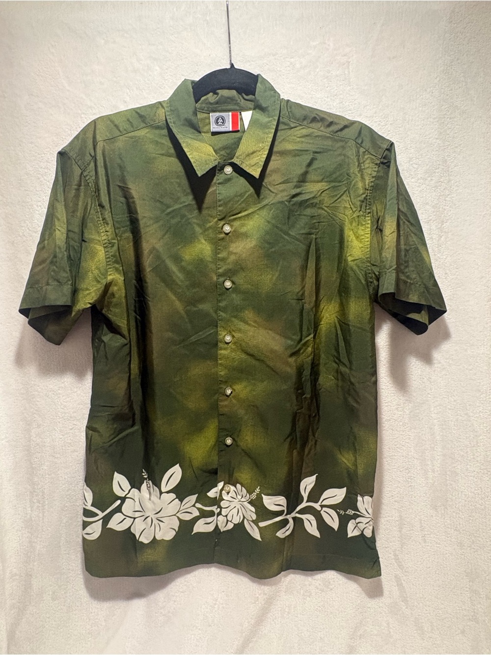 Arizona Jean Company Green Floral Short-Sleeve Button-Down Shirt